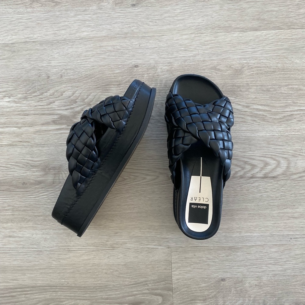 Dolce Vita Platform Wrenly Sandals in Black — Size 6 — Never been worn